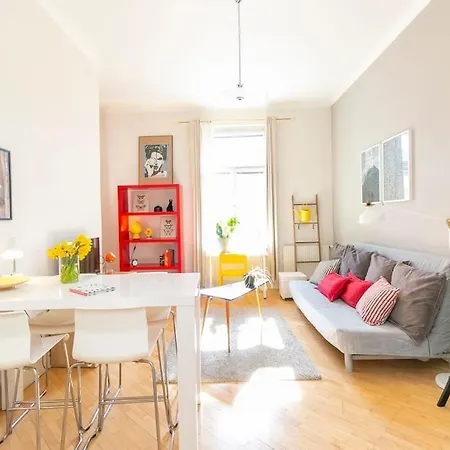 Apartmán Bright Flat Next To Best Park 10min Walk To Center