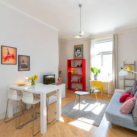 Apartmán Bright Flat Next To Best Park 10min Walk To Center *